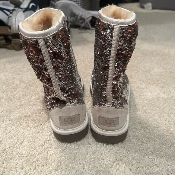 Sequin uggs - Picture 5 of 7